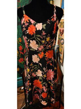 Old Navy Floral Black Sleeveless Dress Smocked Back Adjustable Straps Size L